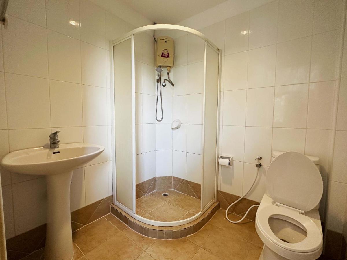 Plernpetch Hotel Surat Thani Luaran gambar