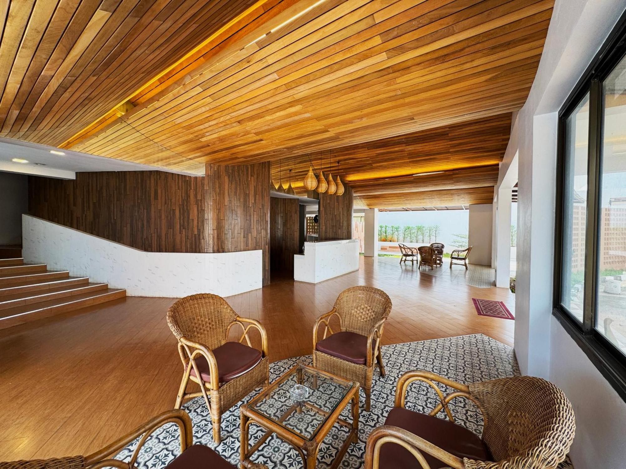 Plernpetch Hotel Surat Thani Luaran gambar