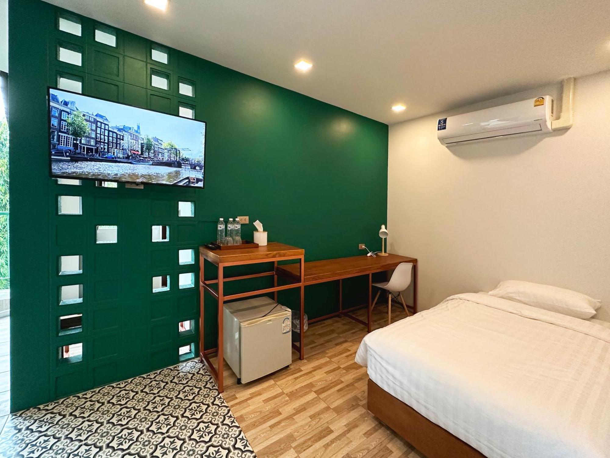Plernpetch Hotel Surat Thani Luaran gambar