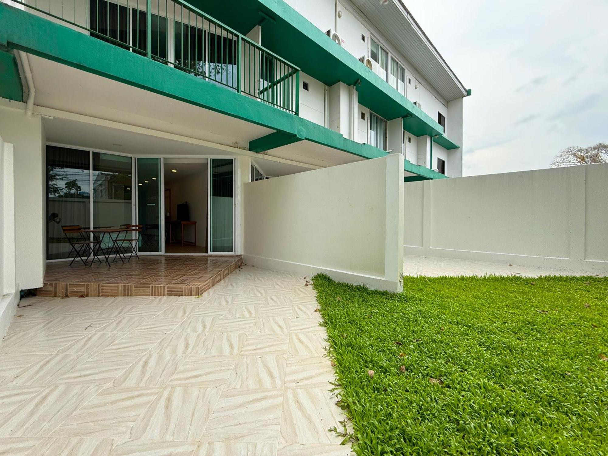 Plernpetch Hotel Surat Thani Luaran gambar
