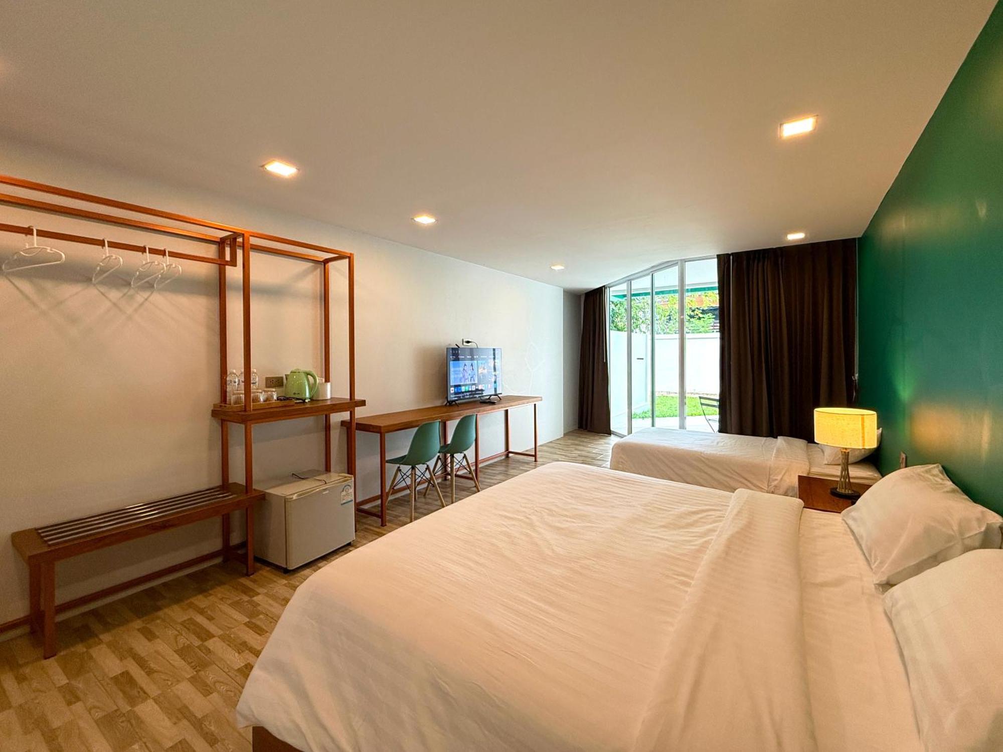Plernpetch Hotel Surat Thani Luaran gambar